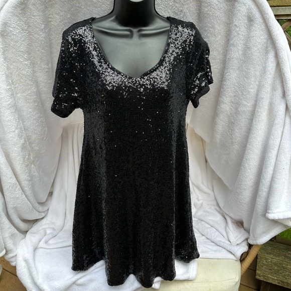 NWT.‎  Anna-Kaci Sequin Shift Tunic T-Shirt Mini Dress.  Size Medium - Picture 6 of 15